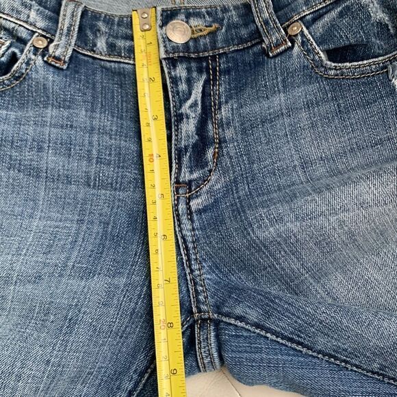 Seven 7 Distressed Embellished Denim Medium Wash Women’s Jeans Size 4P - Picture 5 of 13